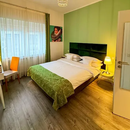 Trip Boutique Rubens Έσσεν