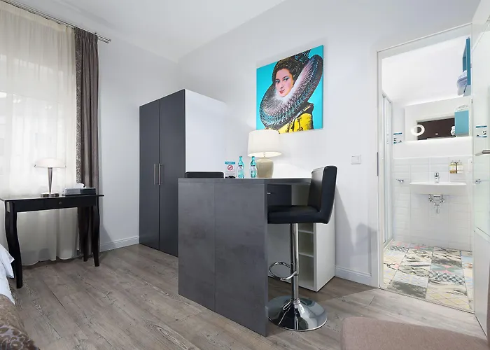 Отель Trip Boutique Rubens 4*